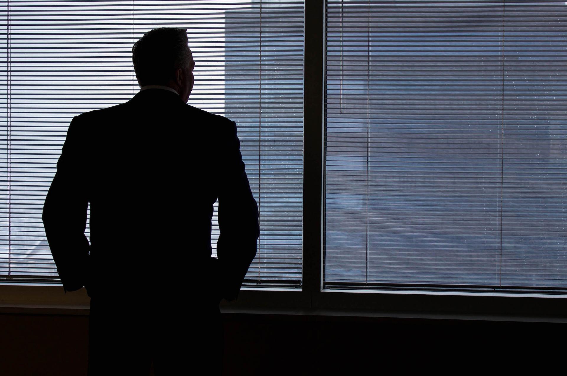 Events can lead to business interruptions and production shutdowns without causing any property damage. This is a difficult risk management starting point, especially for insurance companies. 
